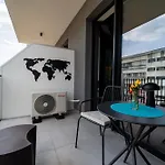 Paul Deluxe - By Open House Apartment *