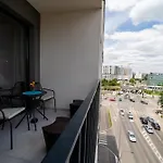 Paul Deluxe - By Open House Apartment *