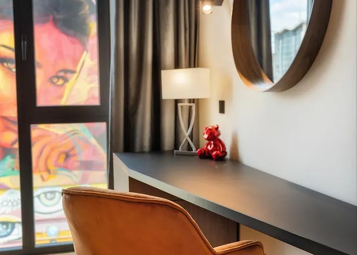 Paul Deluxe - By Open House Тімішоара