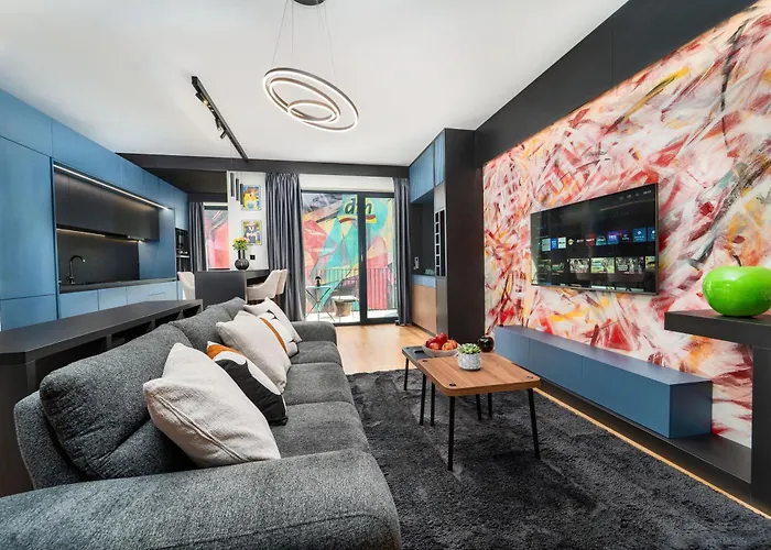 Paul Deluxe - By Open House