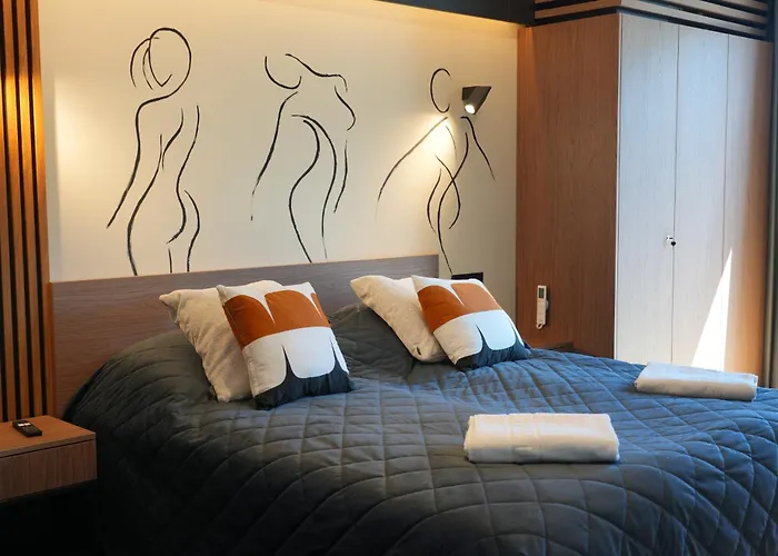 Paul Deluxe - By Open House Апартаменти